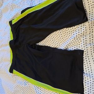 Capri work out style pants